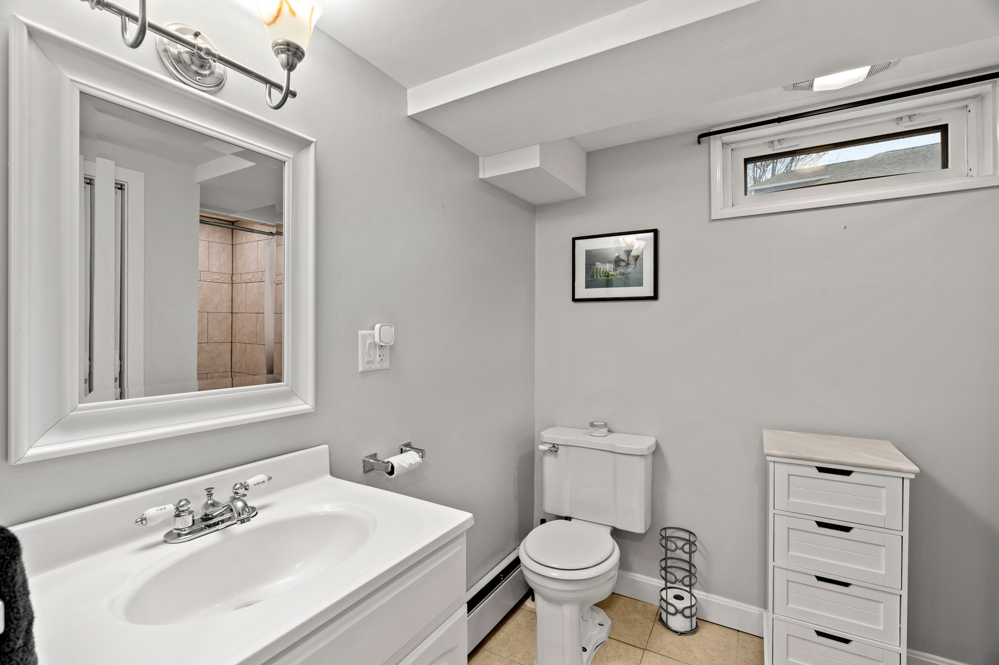 27 Fifield St, Nashua, NH 03060, USA Photo 49