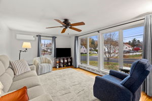 27 Fifield St, Nashua, NH 03060, USA Photo 19