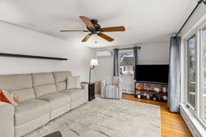 27 Fifield St, Nashua, NH 03060, USA Photo 20