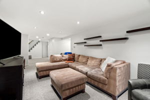 27 Fifield St, Nashua, NH 03060, USA Photo 46