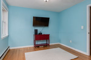 Bedroom4-4