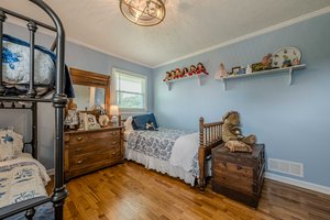  Photo 48