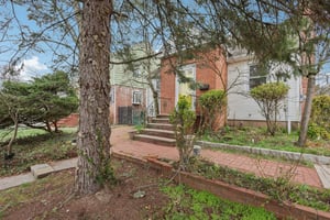 27 Jagoe Street, Bergenfield