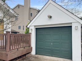 Detached 1 Car Garage
