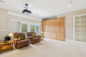 Screen Room