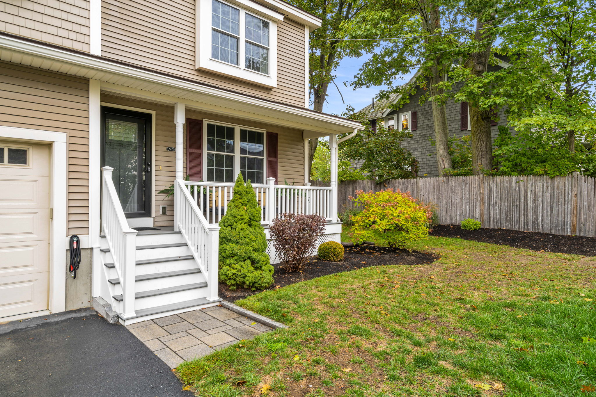 27 Pearl St, Wakefield, MA 01880, USA Photo 4