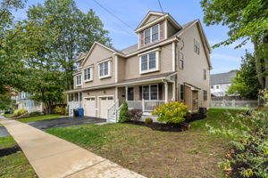 27 Pearl St, Wakefield, MA 01880, USA Photo 5