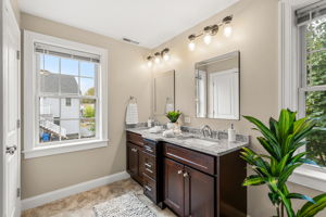 27 Pearl St, Wakefield, MA 01880, USA Photo 25