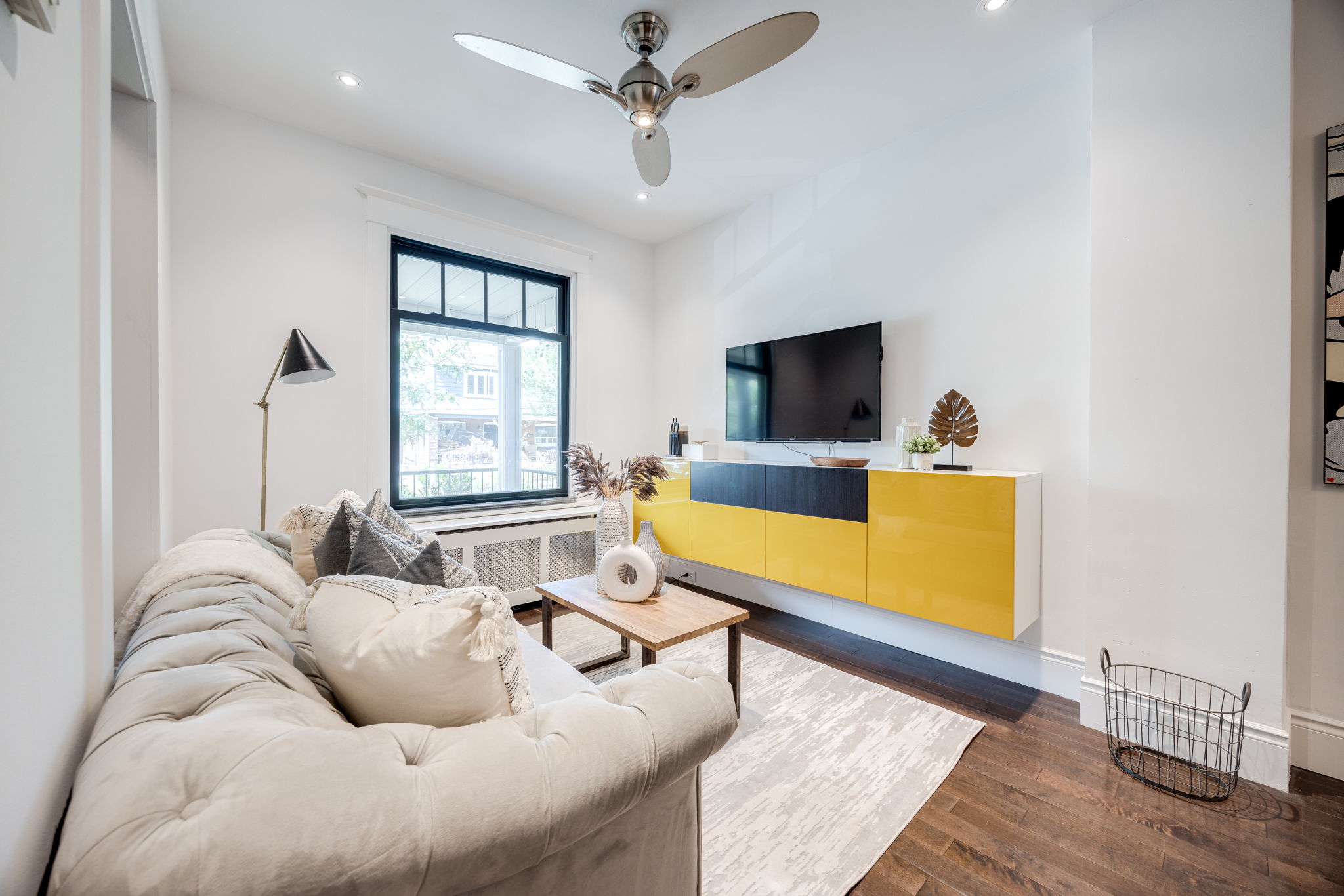 Toronto property showcase — delivered property photograph 5