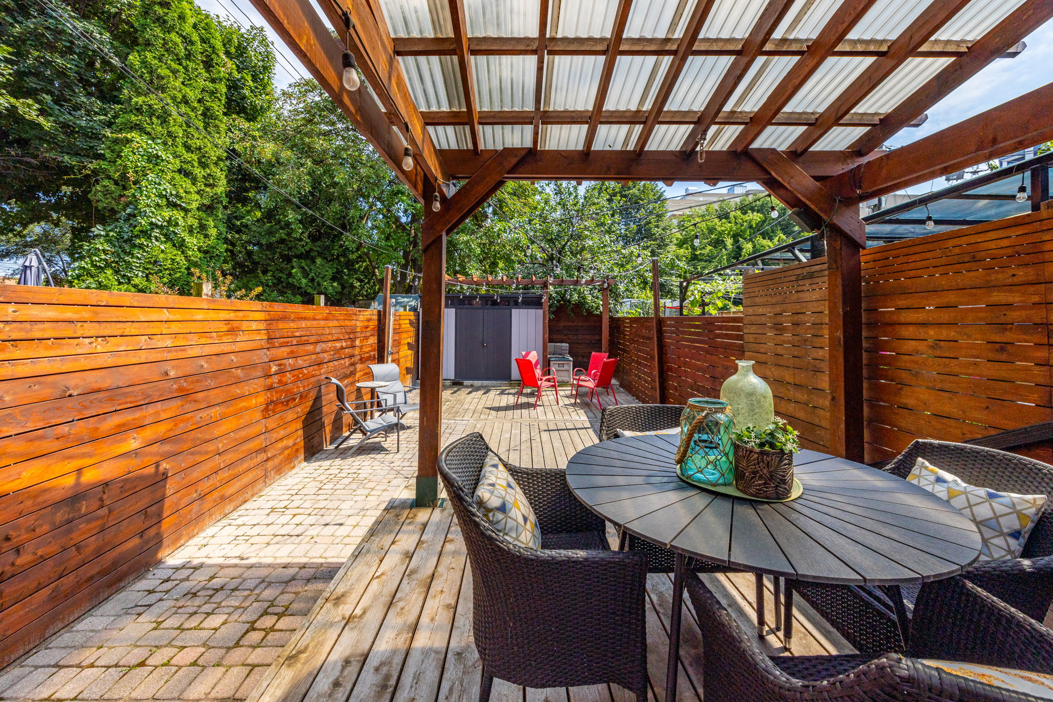 Toronto property showcase — delivered property photograph 37