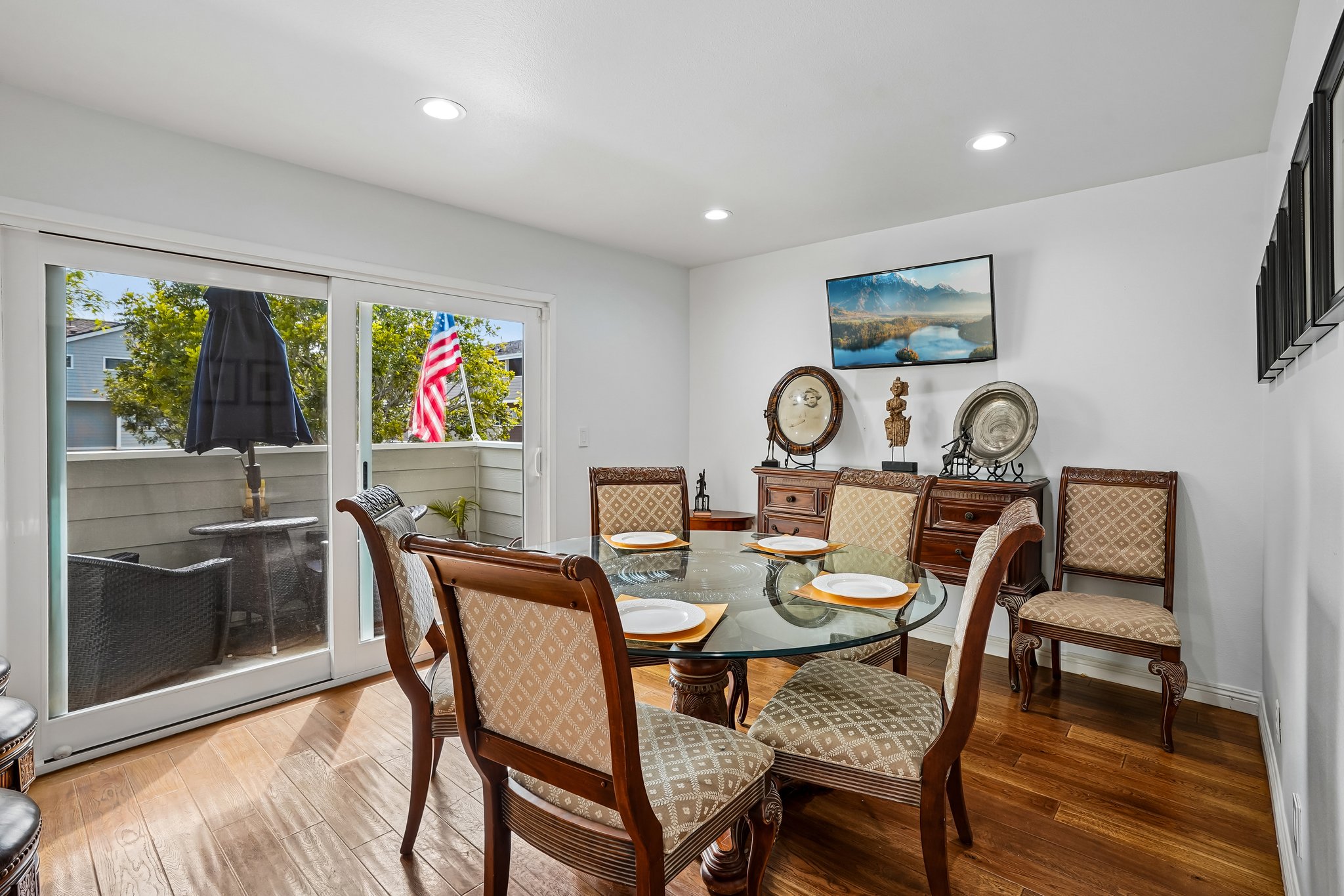 Tiburon Ct-S0805-010.jpg