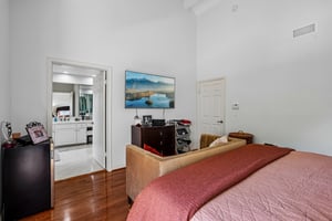 Tiburon Ct-S0805-026.jpg