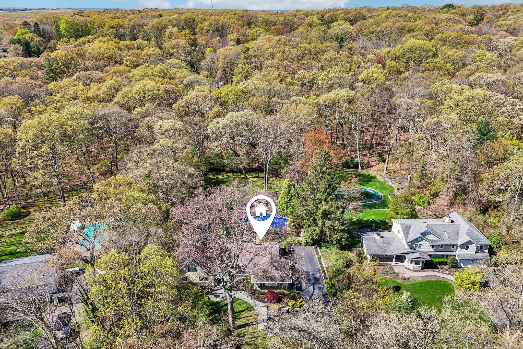 Treeview Dr-S2204-044.jpg