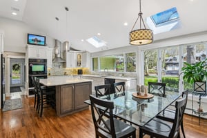 Treeview Dr-S2204-011.jpg