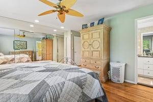 Treeview Dr-S2204-018.jpg