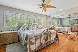 Treeview Dr-S2204-019.jpg