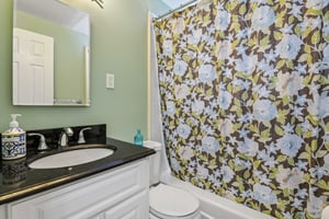 Treeview Dr-S2204-028.jpg