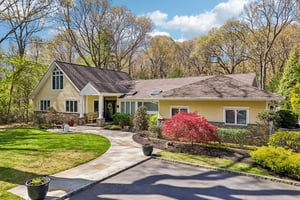 Treeview Dr-S2204-041.jpg