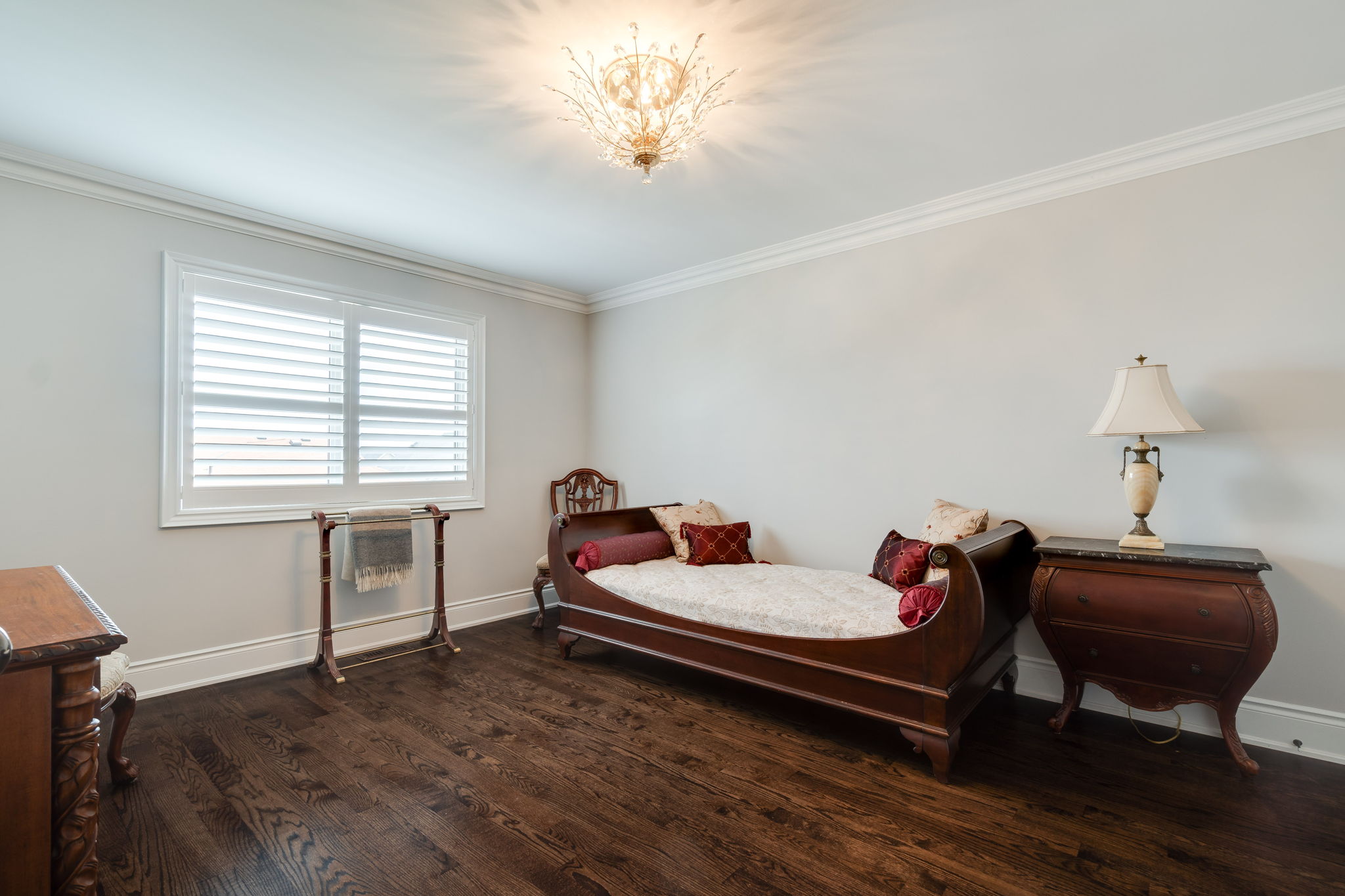 Aurora property showcase — delivered property photograph 37