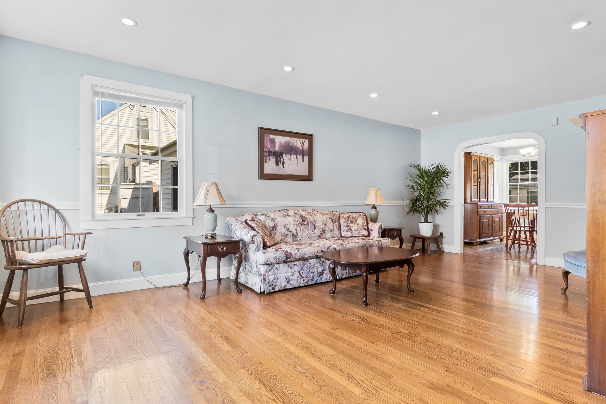27 Walton St, Wakefield, MA 01880, USA Photo 3