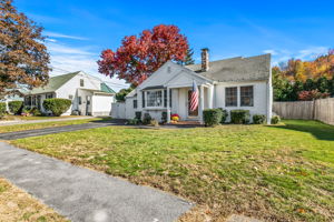 27 Walton St, Wakefield, MA 01880, USA Photo 0