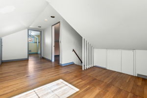 27 Walton St, Wakefield, MA 01880, USA Photo 16