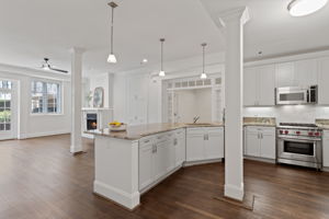 Open Floorplan Living with 10' Ceilings and luxury appointments and newly refinished hardwood floors.