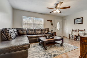 Dogwood Ave-008