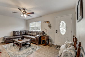 Dogwood Ave-006