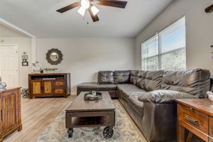 Dogwood Ave-009