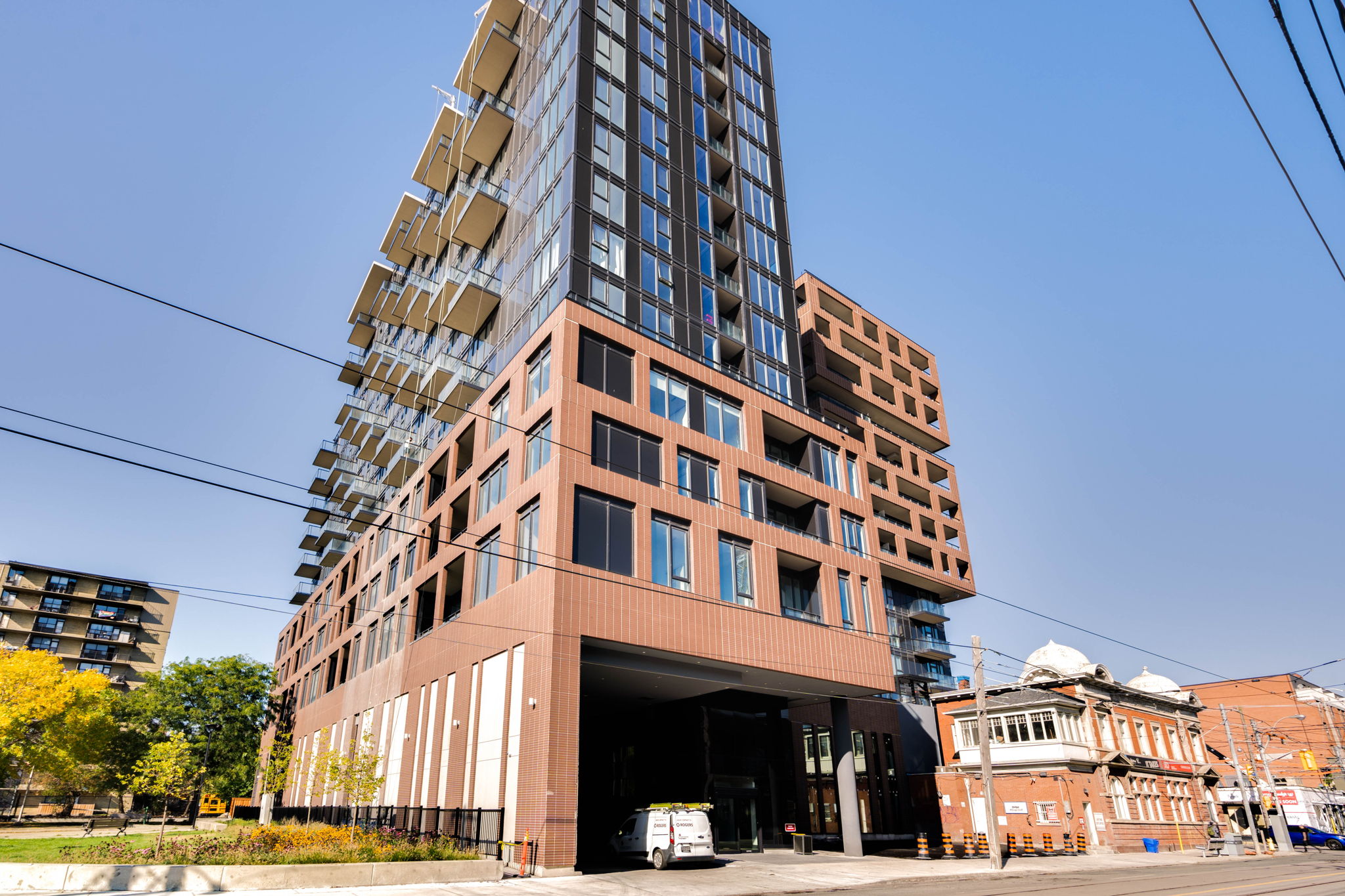 270 Dufferin St Unit 702 Toronto, ON M6K 0H8