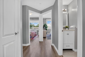  Photo 34
