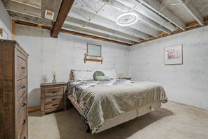  Photo 33