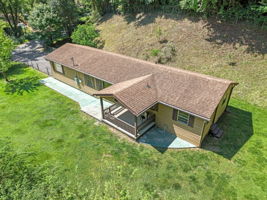  Photo 0
