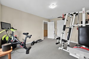  Photo 33