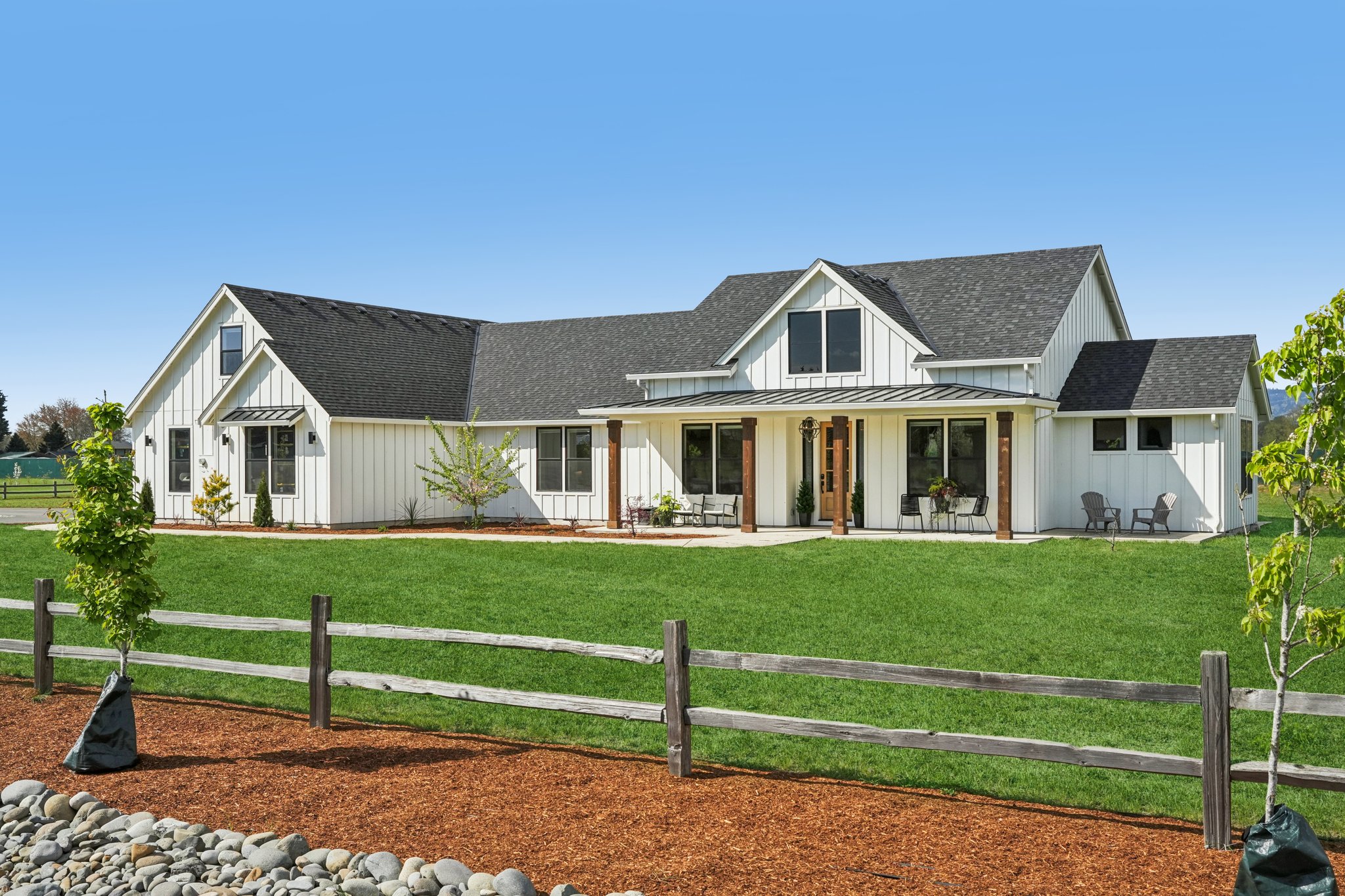 Tulip Ln-S1104-060.jpg