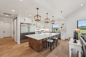 Tulip Ln-S1104-018.jpg