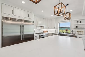 Tulip Ln-S1104-019.jpg