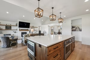 Tulip Ln-S1104-023.jpg