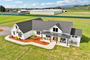 Tulip Ln-S1104-021 (2).jpg