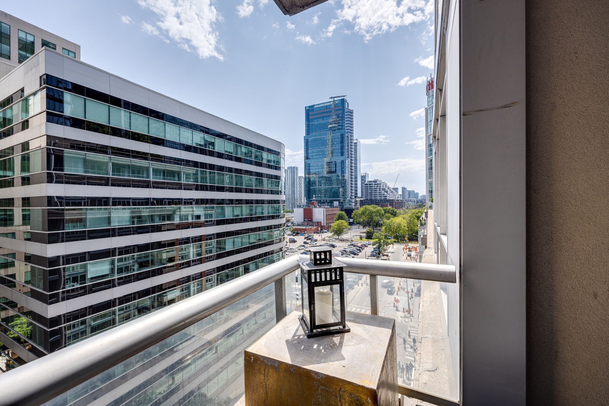 Toronto property showcase — delivered property photograph 33