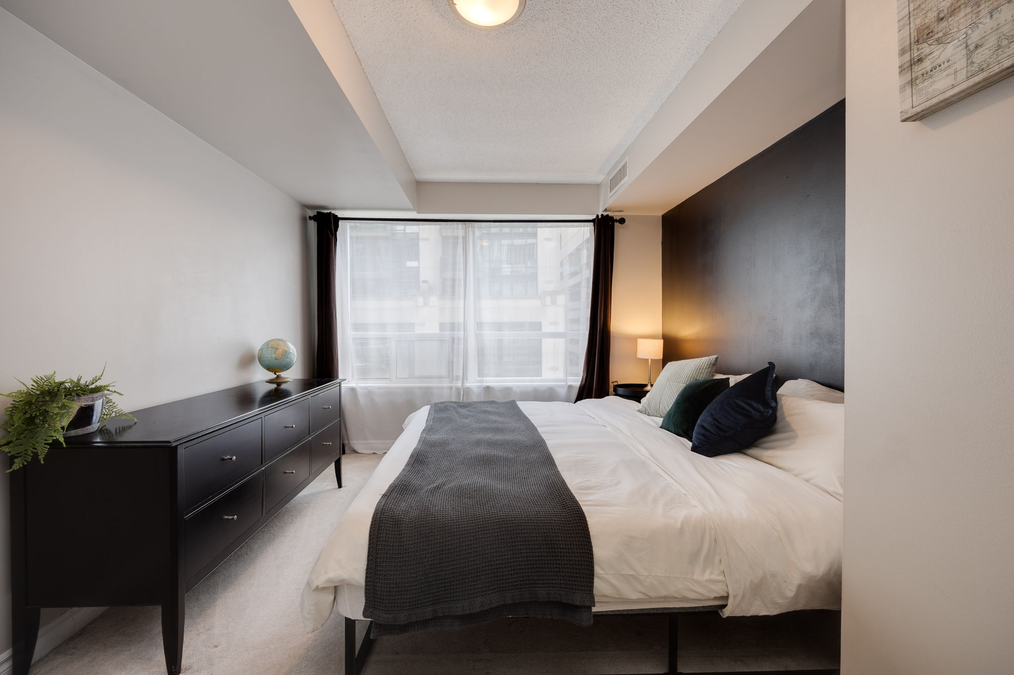 Toronto property showcase — delivered property photograph 14