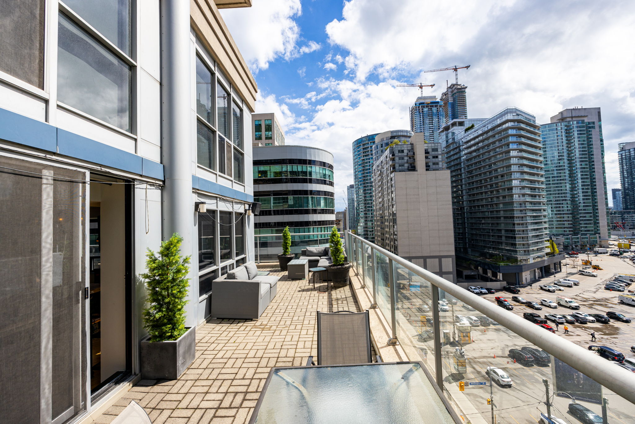 Toronto property showcase — delivered property photograph 39