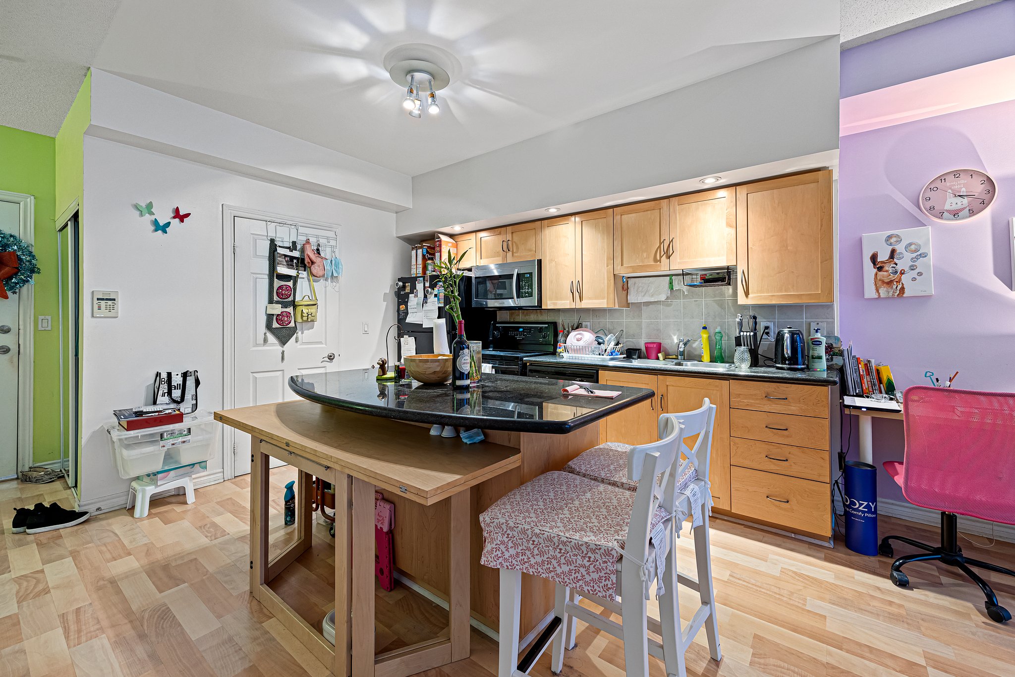 Toronto property showcase — delivered property photograph 3
