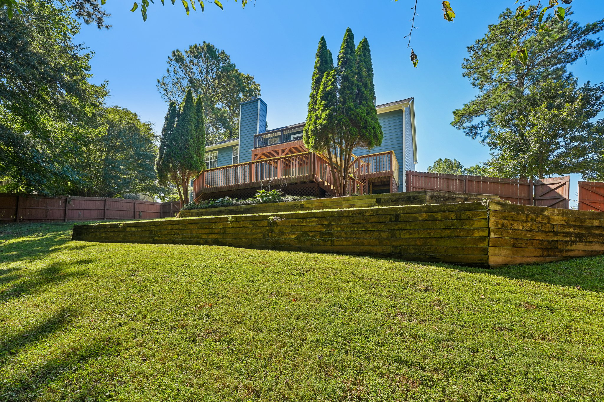 Wentworth Dr-S2608-056.jpg