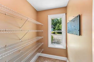 Wentworth Dr-S2608-038.jpg