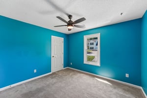 Wentworth Dr-S2608-042.jpg