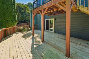 Wentworth Dr-S2608-047.jpg