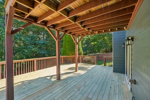 Wentworth Dr-S2608-050.jpg