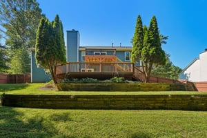 Wentworth Dr-S2608-055.jpg